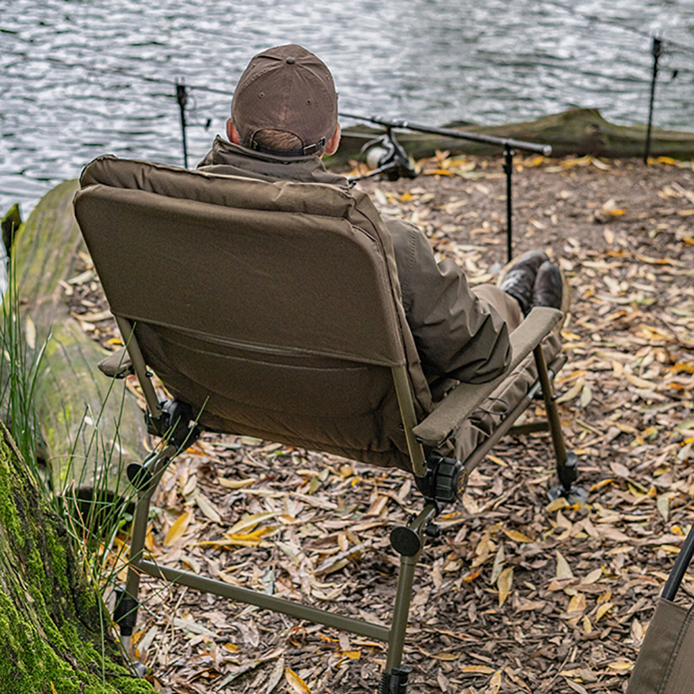 Benchmark Memory Foam Recliner