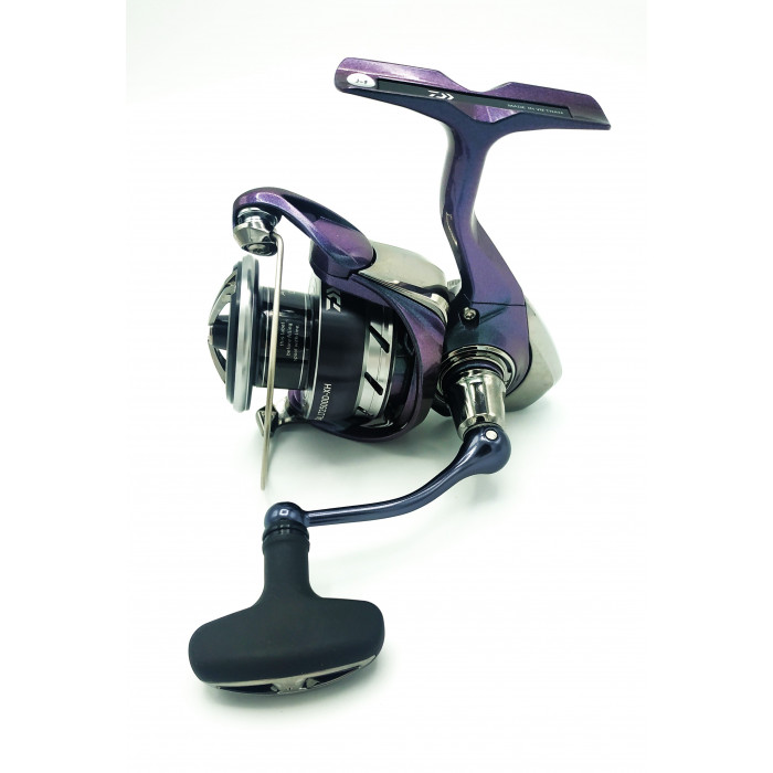 Daiwa 24 regal lt 2500D -XH 1